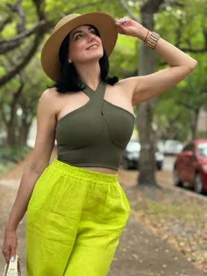 Olvia  Crop Top